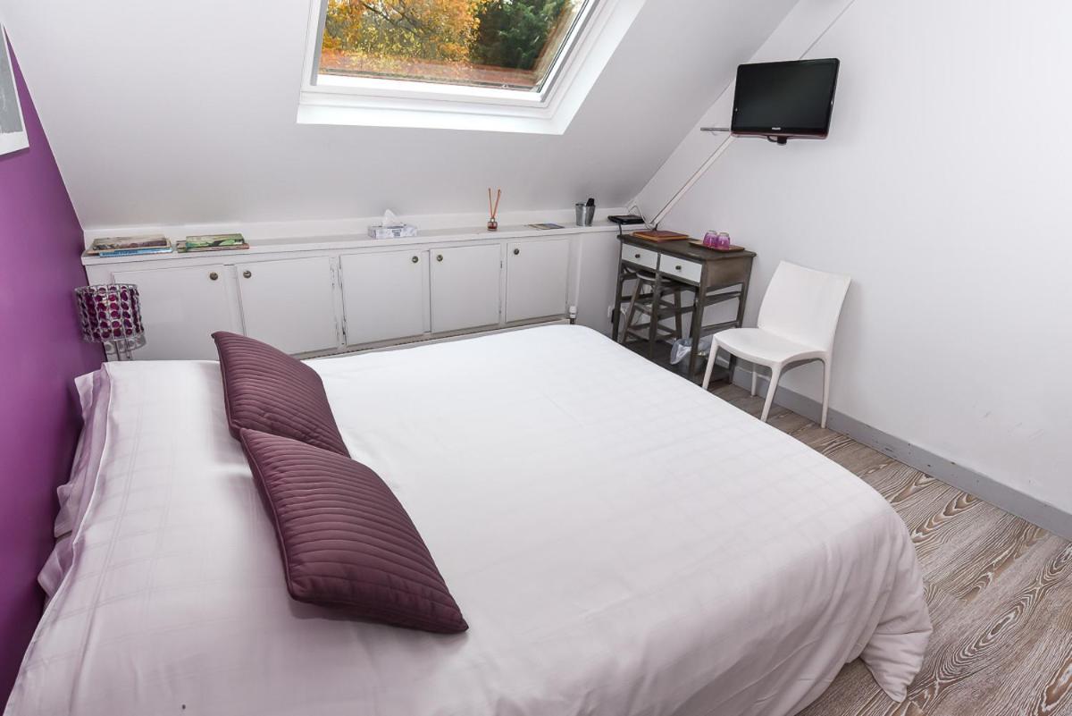 Le Jardin Des Roches Bed and Breakfast Moigny Exteriör bild